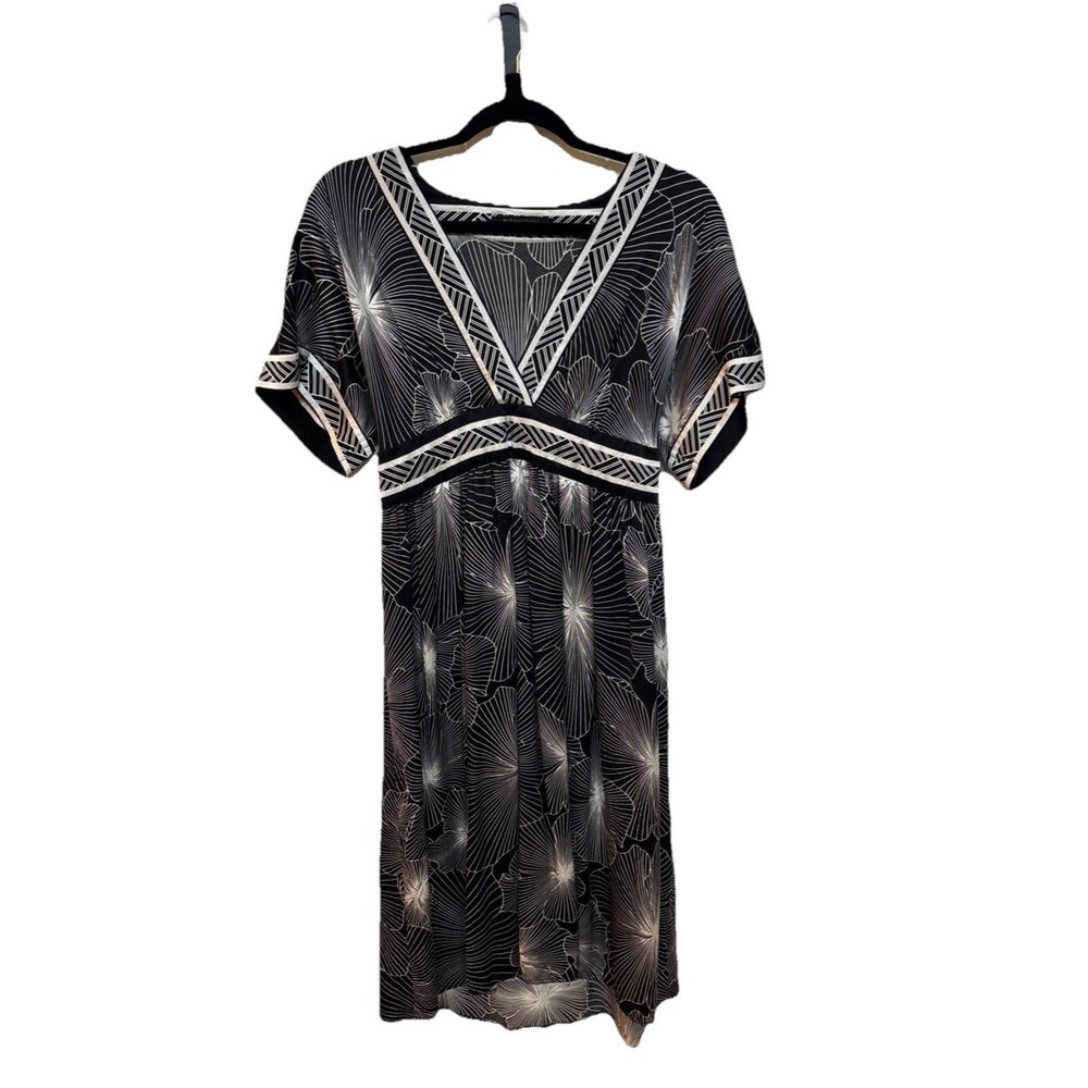 BCBG Maxazria Black White Floral Dress Size Medium short sleeve striped border